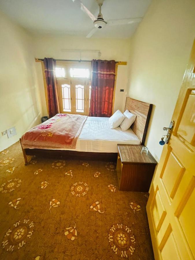 Laal Haveli Hotel Skardu Exterior photo